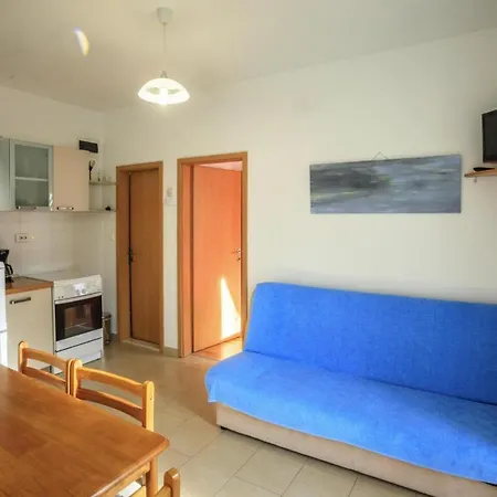 In With Garden, Close Holiday home Sumartin